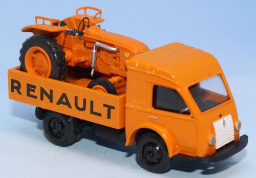 SAI 3582 - Camion Renault 2.5 t à plateau et ridelles Renault, chargé avec tracteur Renault D22