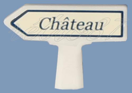 SAI 8436 - Panneau Michelin d'indication de lieu, vers la gauche : Château