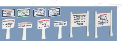 SAI 8210 - Coffret de 10 panneaux Michelin directionnels et d'entrée de localité, Alpes - Massif Central, 1927-1945