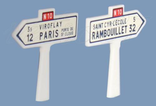 SAI 8252.1 - 2 panneaux Michelin directionnels (2 lignes), depuis Versailles ; Ile de France