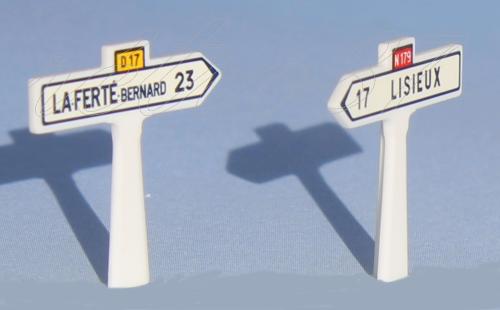 SAI 8283 - 2 panneaux Michelin directionnels (1 ligne), Normandie