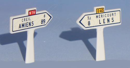 SAI 8287.2 - 2 panneaux Michelin directionnels (2 lignes), Nord Picardie