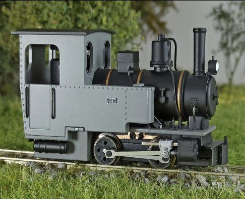 Minitrains 2063 -  Locomotive vapeur 020T Henschel RIESA, grise et noire