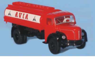 SAI 2617 - Camion Berliet GLR 8 citerne, Avia (Brekina 85322)