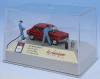 SAI 1940 - Simca 1100 red with 2 pump attendants and accessories