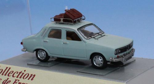 SAI 1733 - Renault 12 light blue, car roof rack with 2 luggages