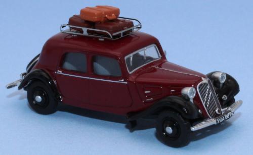 SAI 1811 - Citroën Traction 11A 1935 excelsior red, car roof rack with 3 luggages