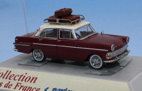 SAI 1880 - Opel Rekord P2 dark red / ivory, car roof rack with 3 luggages