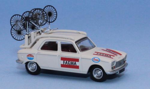SAI 6271 - Peugeot 204 team FAEMA 1969 (with specific bike rack, hand-painted photoetched metal bikes)