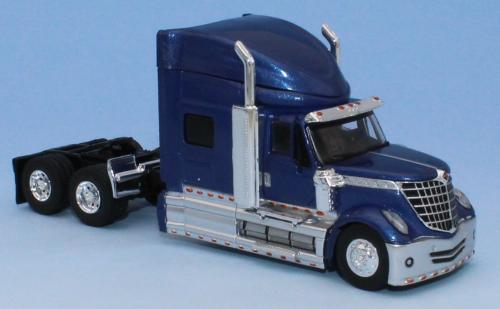 Brekina 85828 - Tractor International Lonestar, metallic dark blue