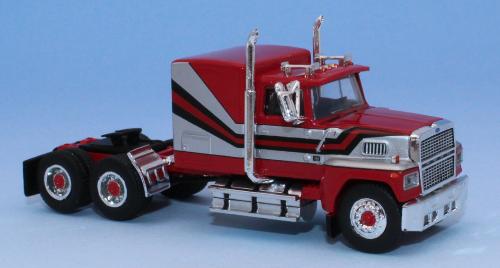 Brekina 85875 - Tractor Ford LTL 9000, red / silver, 1978