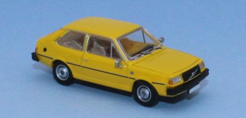 PCX870300 - Volvo 343, yellow
