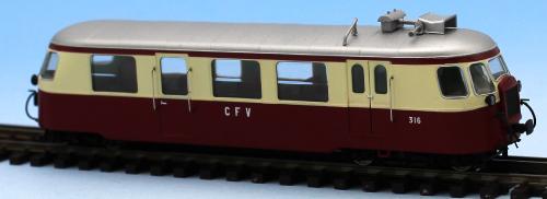 REE VM-003 - Railcar Billard A80D 4 axles, C.F.V. n°316, ruby red / cream white, era IV