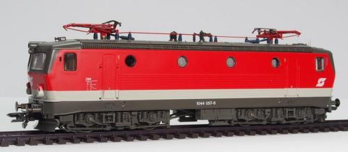 Roco 43723 - Locomotive électrique ÖBB 1044.057-6 rouge et grise, époque V