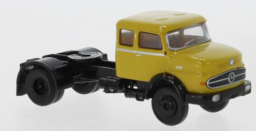 Brekina 81120 - Tractor MB LS 1620 SZM, yellow (1970)