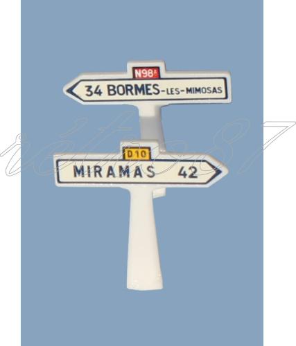 SAI 8298 - 2 panneaux Michelin directionnels 1 ligne, Provence Côte d'Azur