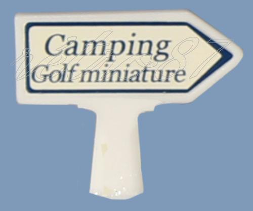 SAI 8435 - Panneau Michelin d'indication de lieu, vers la droite : Camping Golf miniature