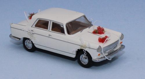 SAI 2333 - Peugeot 404, blanche, voiture des mariés