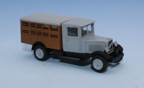 SAI 4867 - Camion Berliet VSA, bétaillère, grise