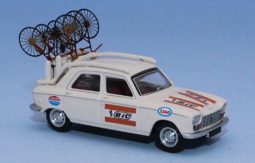 SAI 6270 - Peugeot 204 équipe BIC 1969-1972 (avec porte vélos spécifique, vélos en métal photodécoupé peints à la main)