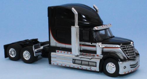 Brekina 85825 - Tracteur International Lonestar, noir / gris