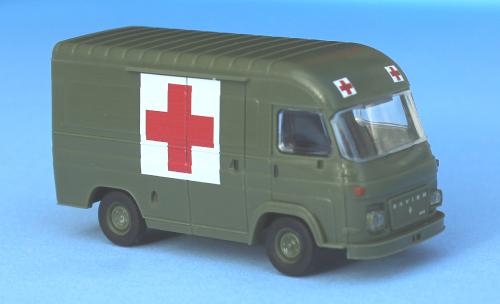 SAI 2909 - Fourgon Saviem SG2, ambulance militaire