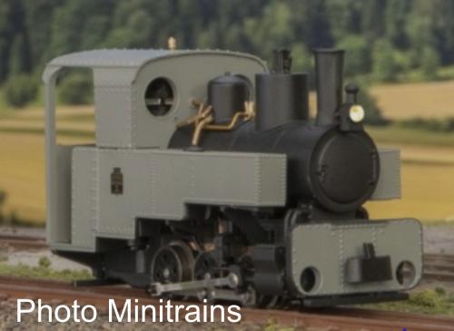 Minitrains 1084 -  Locomotive vapeur 030T Decauville Progrès grise et noire, livrée militaire