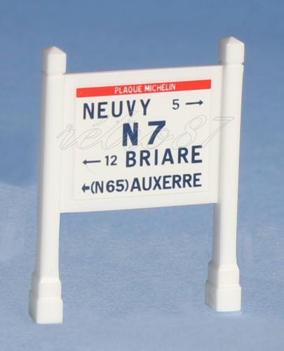 SAI 8209.2 - Mur Michelin, Nationale 7 ; entre Briare et Neuvy sur Loire