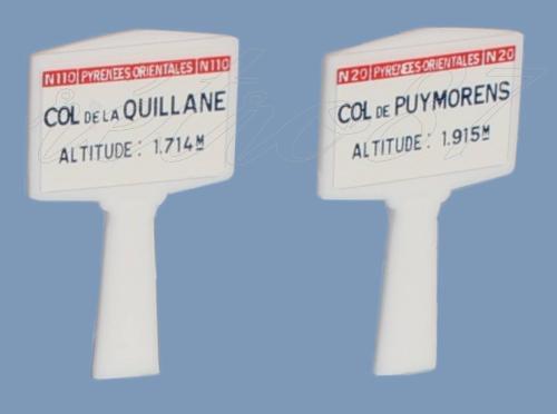 SAI 8219 - 2 panneaux Michelin : cols pyrénéens (Col de Puymorens et Col de la Quillane)