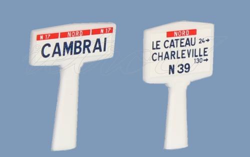 SAI 8237.2 - 1 panneau Michelin d'entrée de localité et 1 panneau Michelin directionnel, Nord Picardie : Cambrai