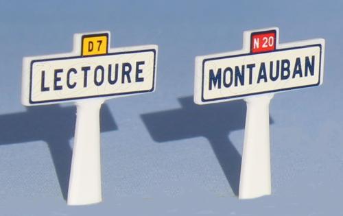 SAI 8266.2 - 2 panneaux Michelin d'entrée de localité, Sud Ouest : Montauban et Lectoure