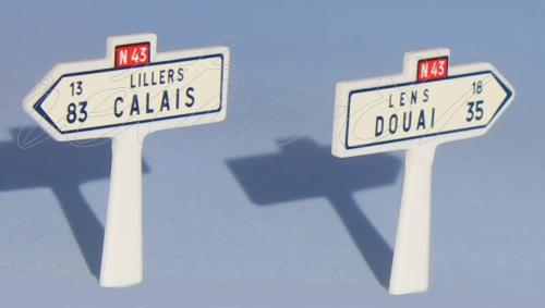 SAI 8287.1 - 2 panneaux Michelin directionnels (2 lignes), Nord Picardie ; depuis Béthune