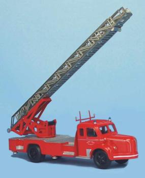 Camion Berliet GLC 19 R pompiers avec grande échelle Magirus de 30 m (1958-